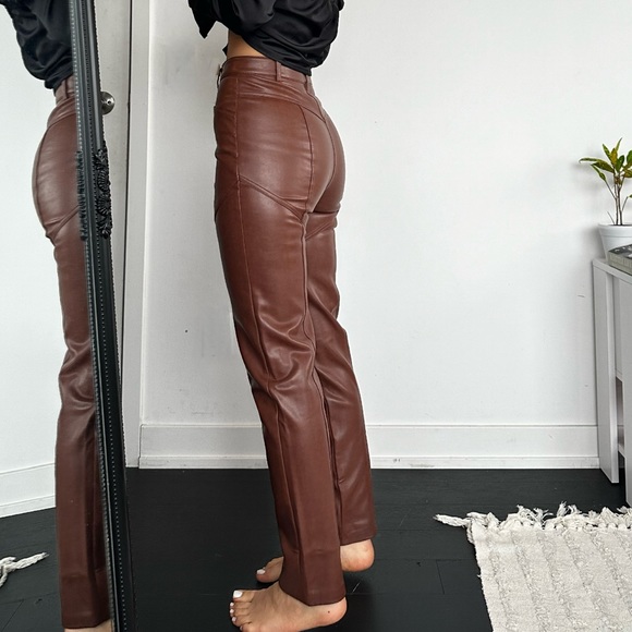 Aritzia Rebel Pants (Old style) in Patina Brown - Unworn with tags still on - Picture 2 of 6